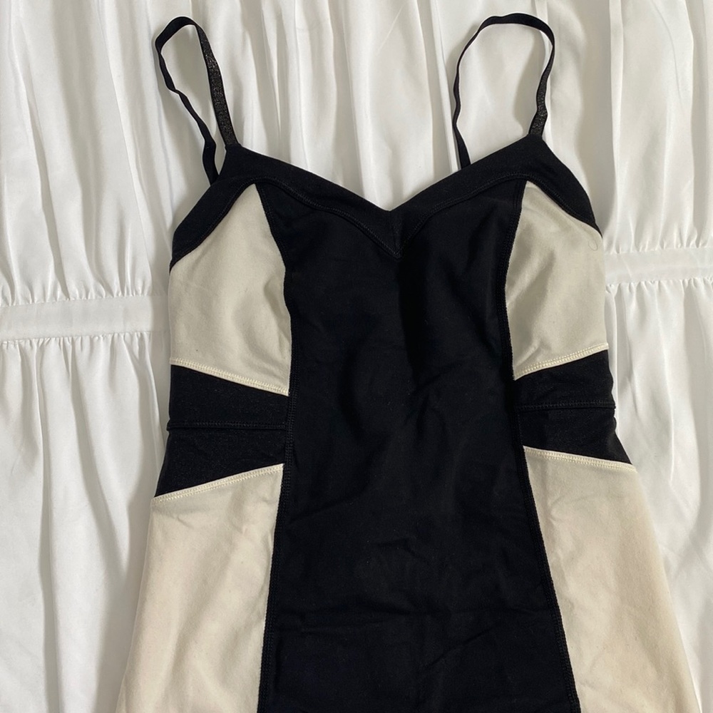 Lululemon Barre Top